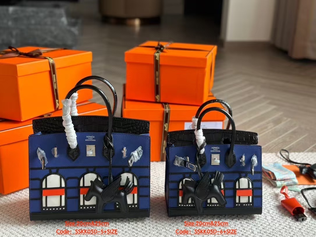 HERMES $162 gallery