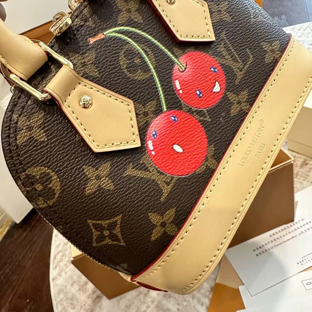 LV gallery