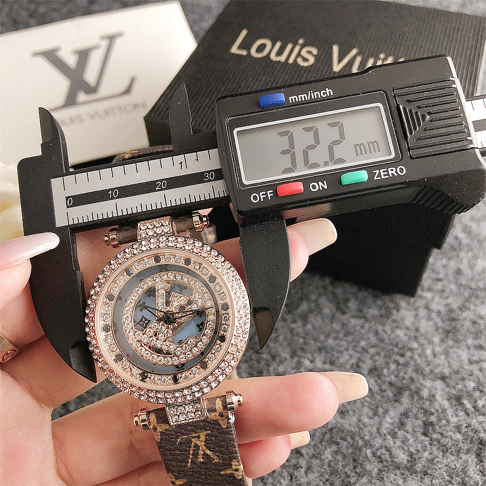 L_V $33 gallery