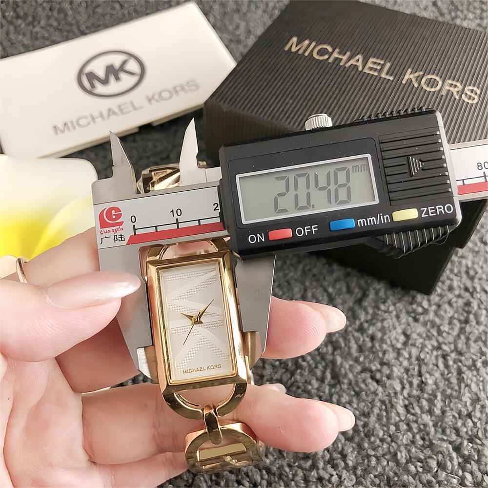 MK $20 gallery