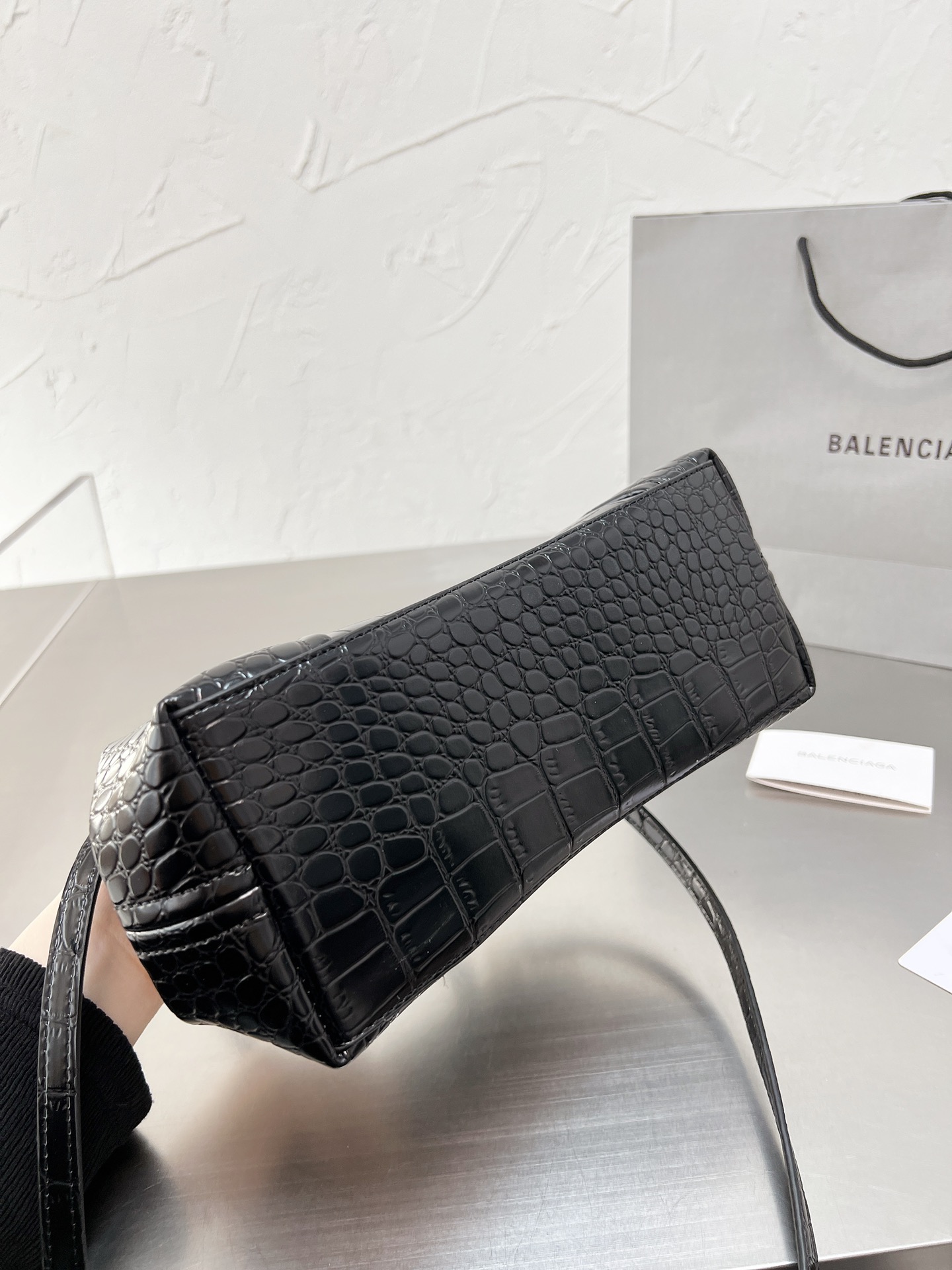 BALENCI_AGA  $95 gallery
