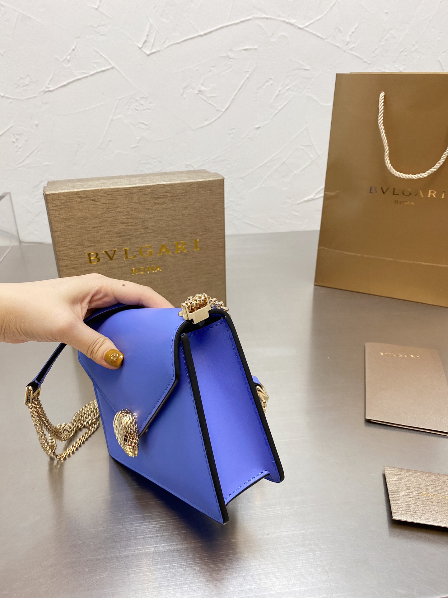 BVL_GARI  $85 gallery
