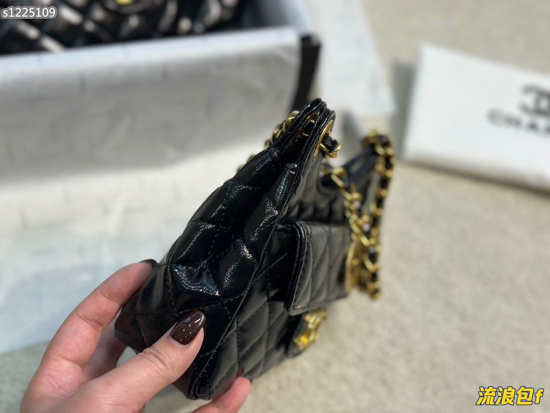 CHANEL $55 gallery