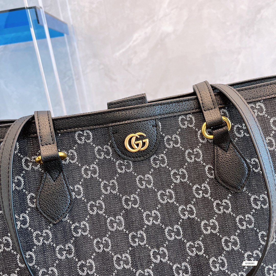 GUC*I  $55 gallery