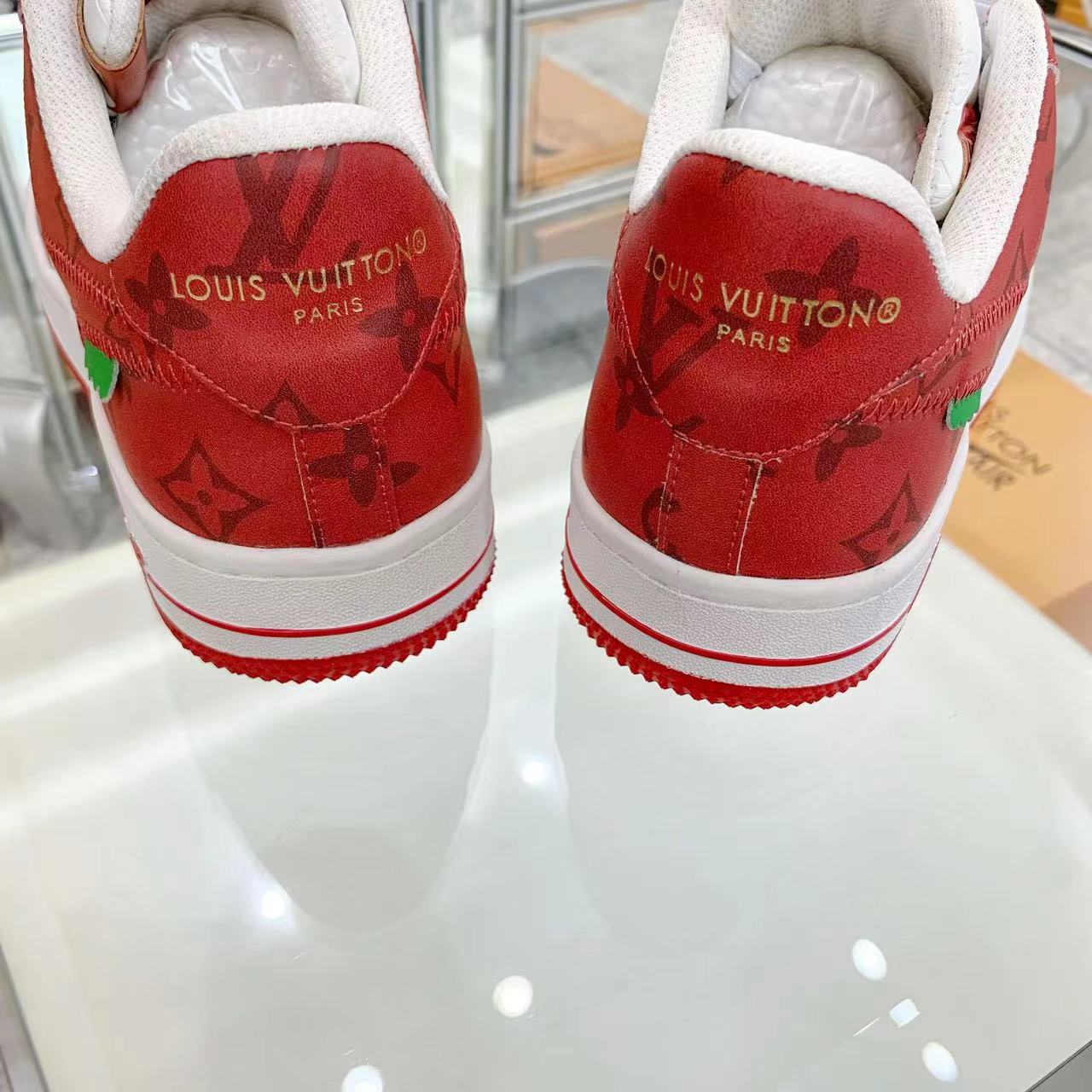 LV  $59 gallery