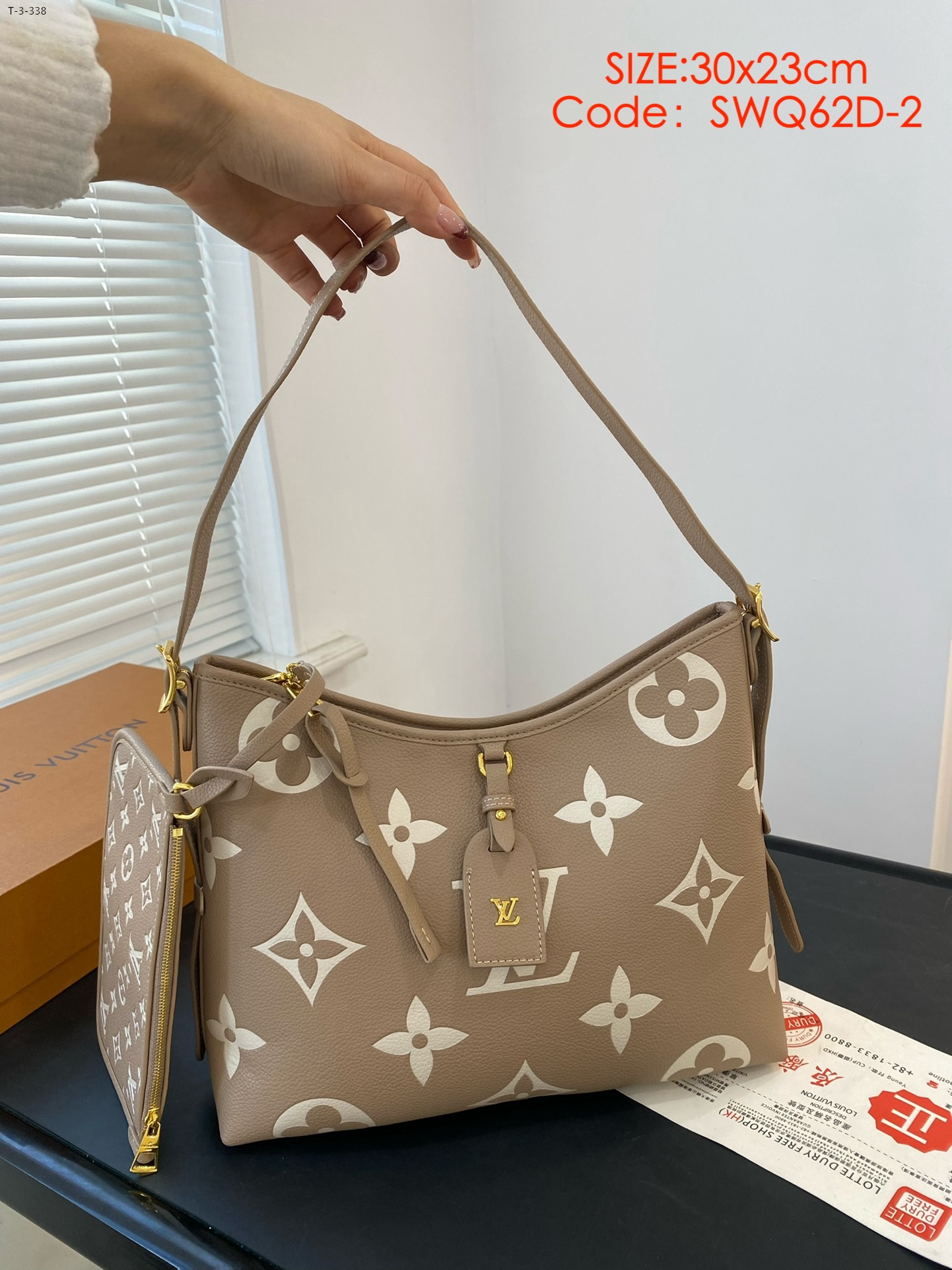 LV  $79 gallery
