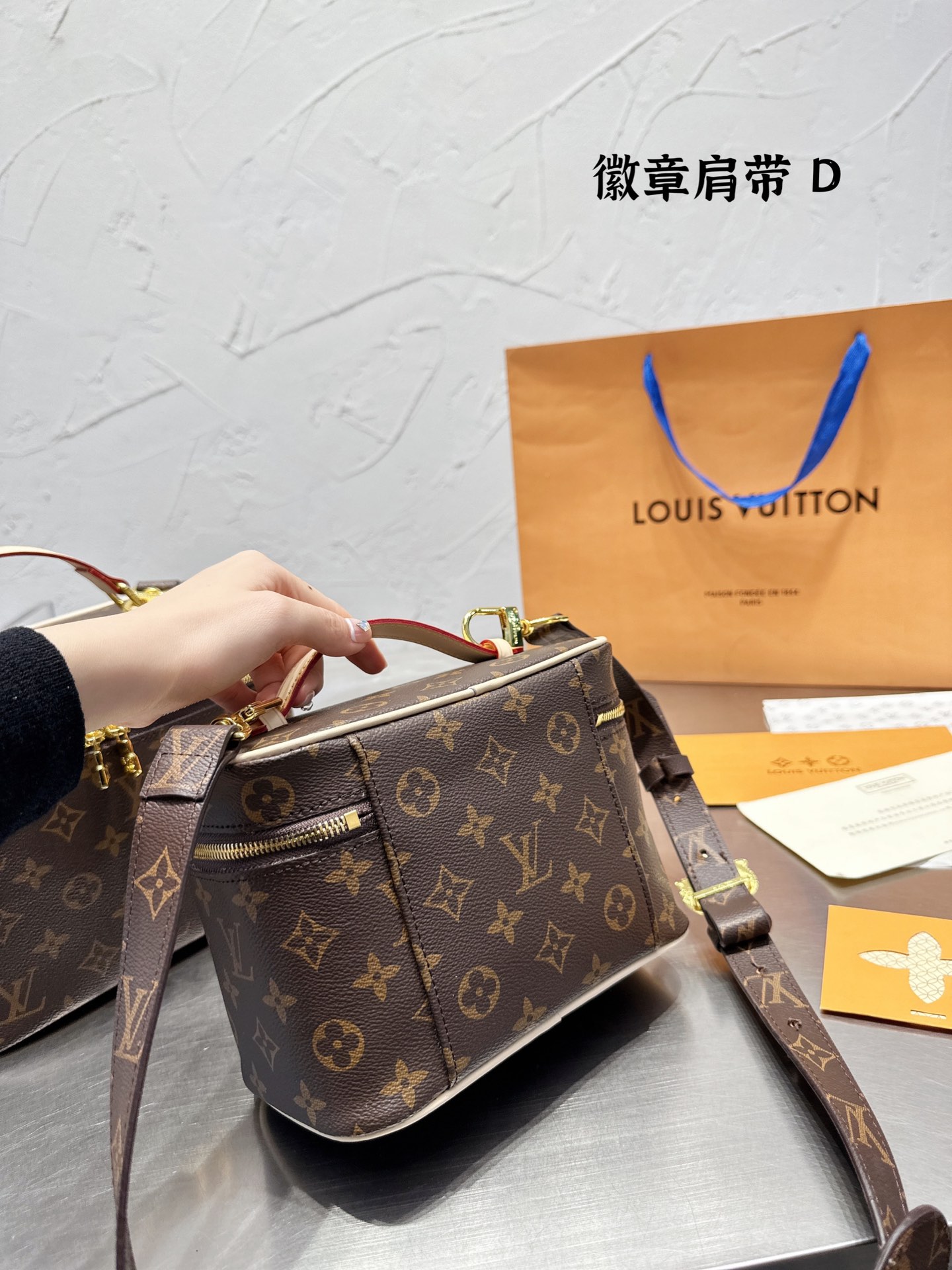 LV $65 gallery