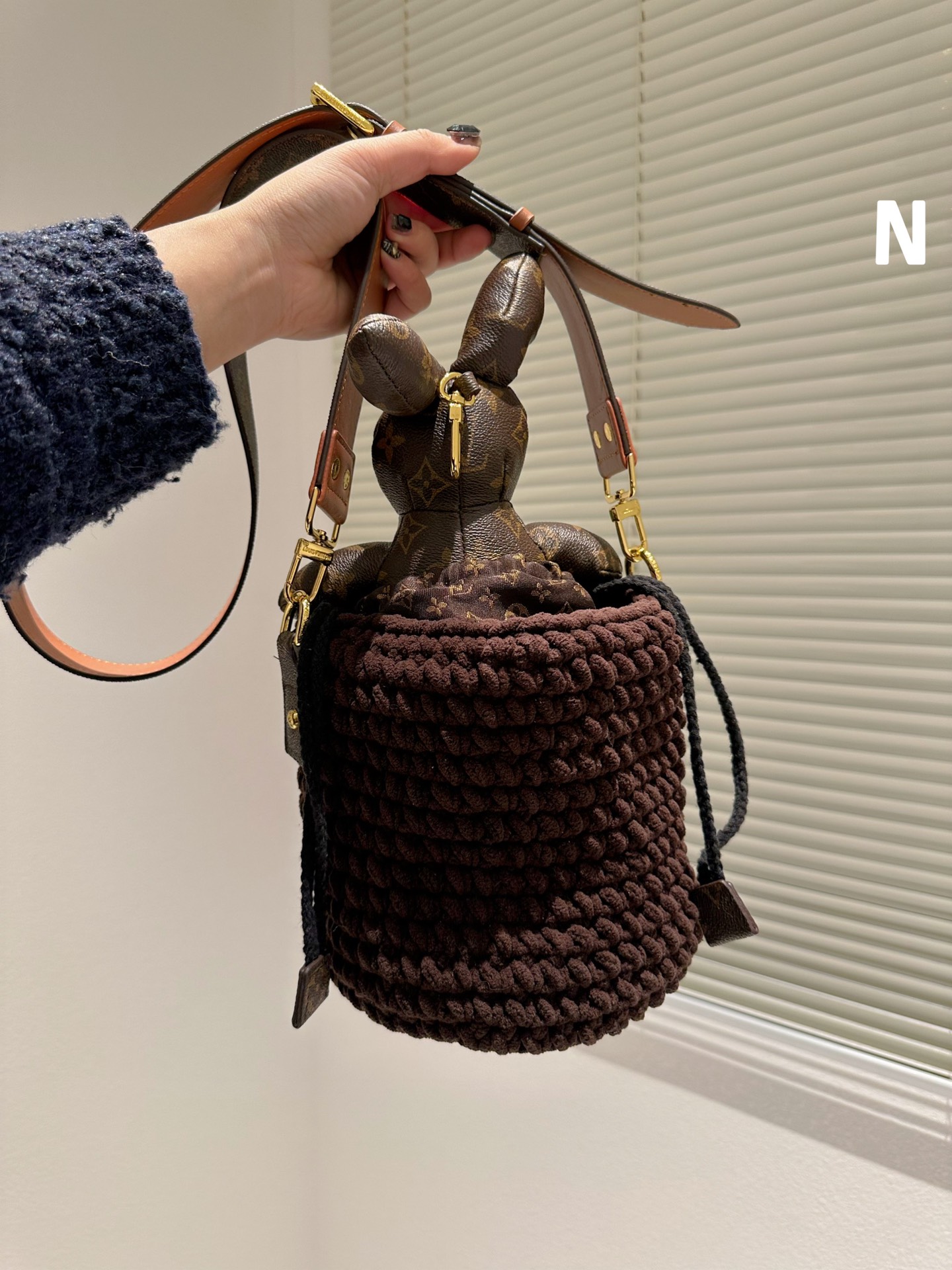 LV $65 gallery