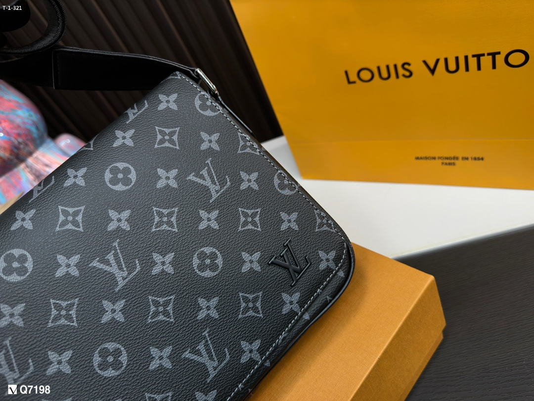 LV $65 gallery