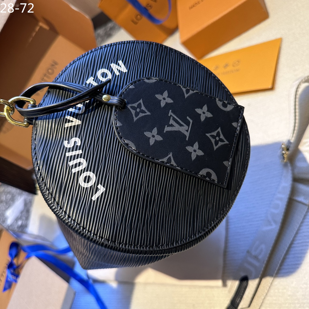 LV $65 gallery