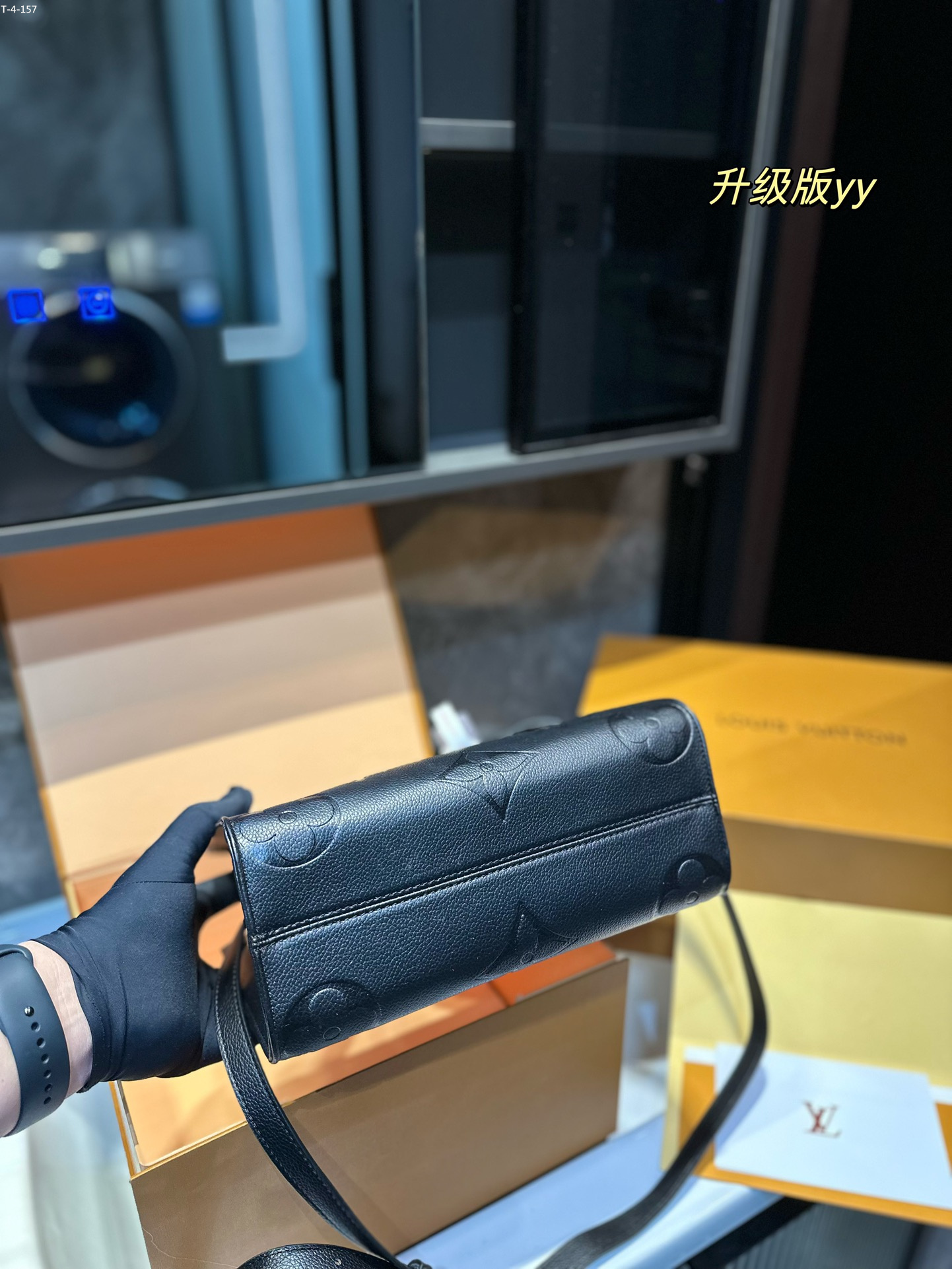 LV $65 gallery