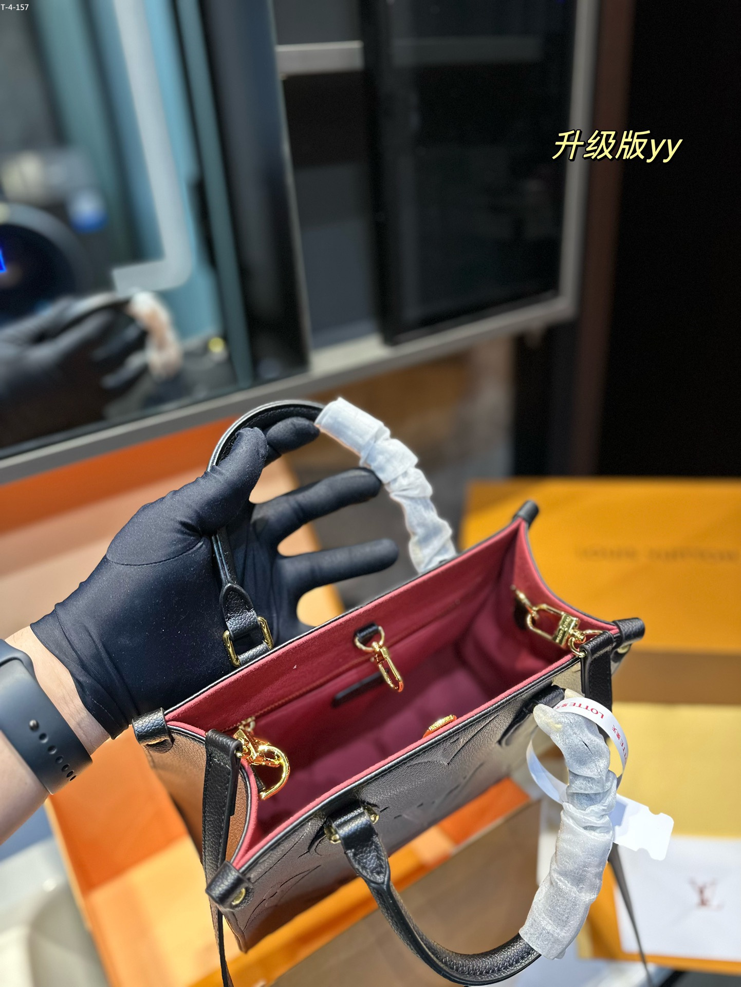 LV $65 gallery