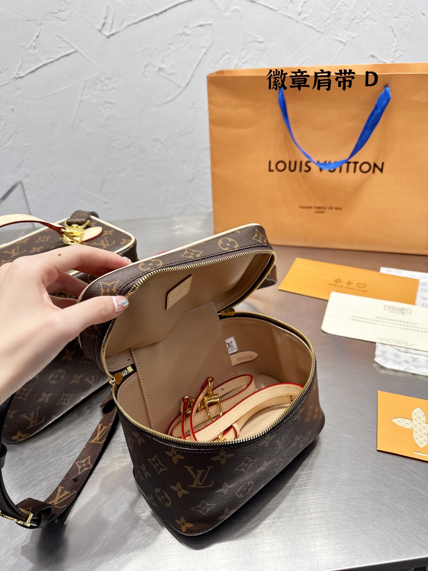 LV $65 gallery
