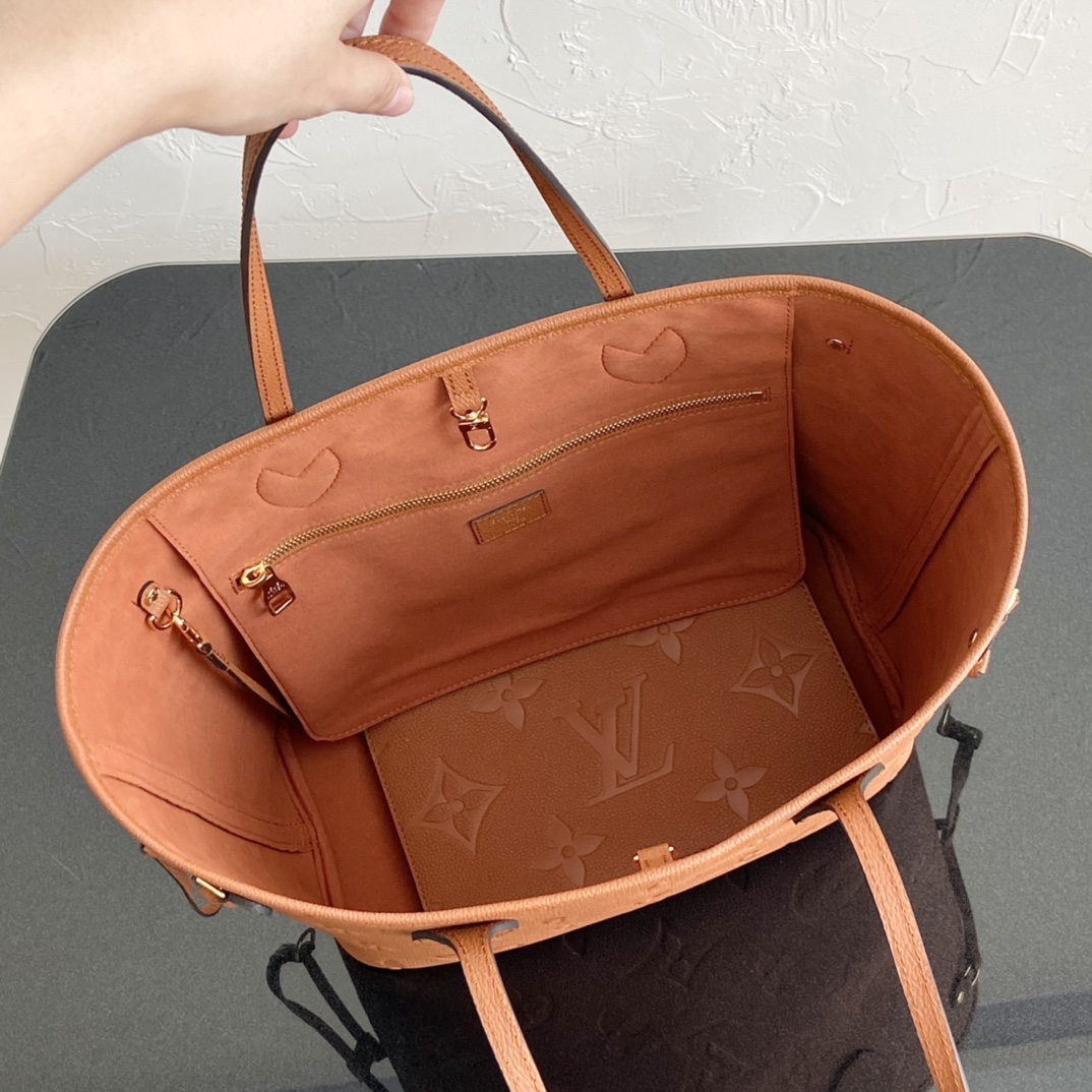 LV $65 gallery