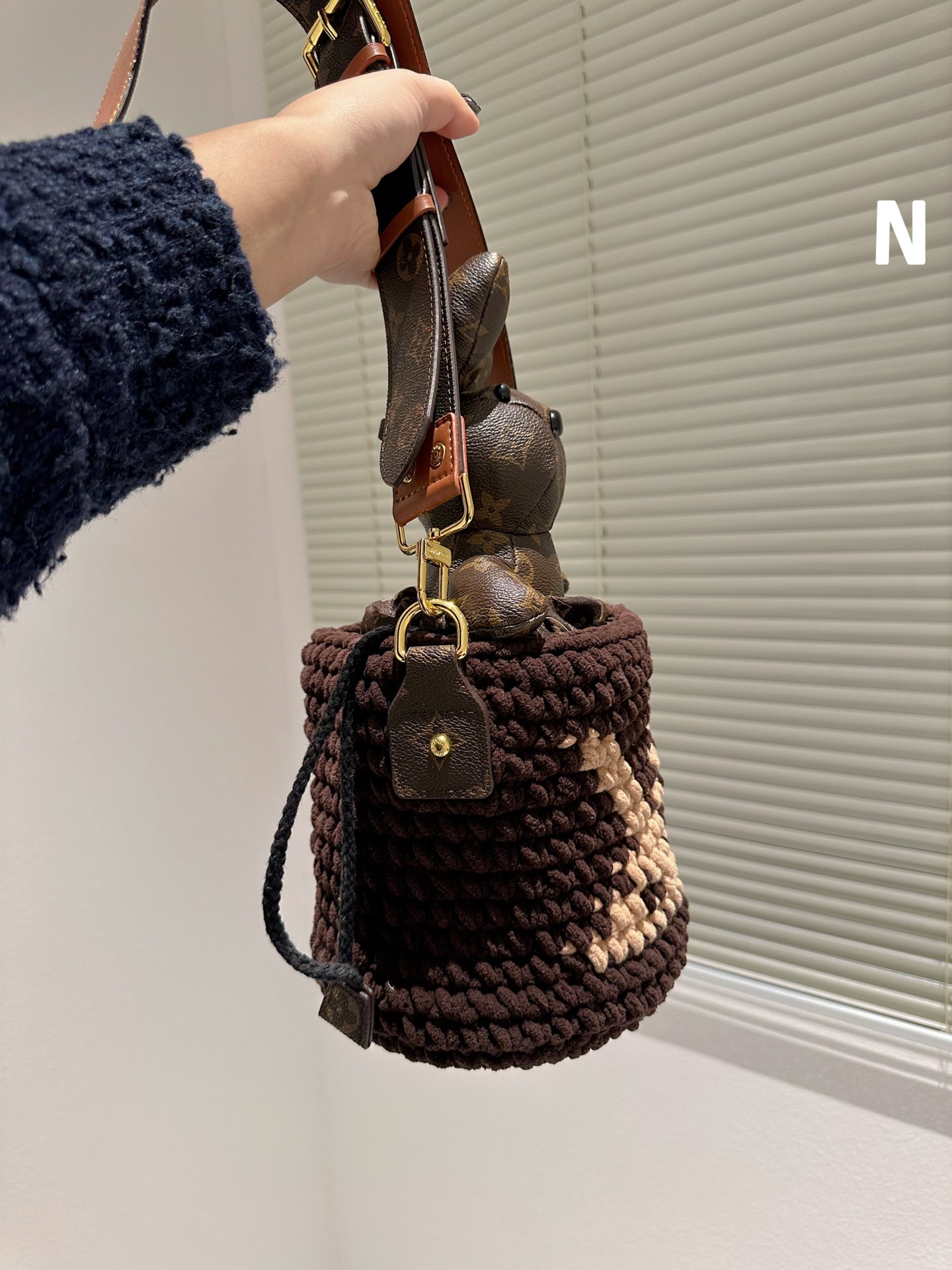 LV $65 gallery