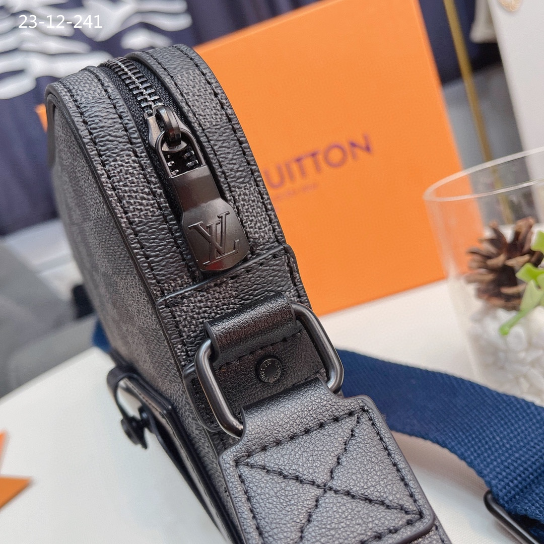 LV $65 gallery