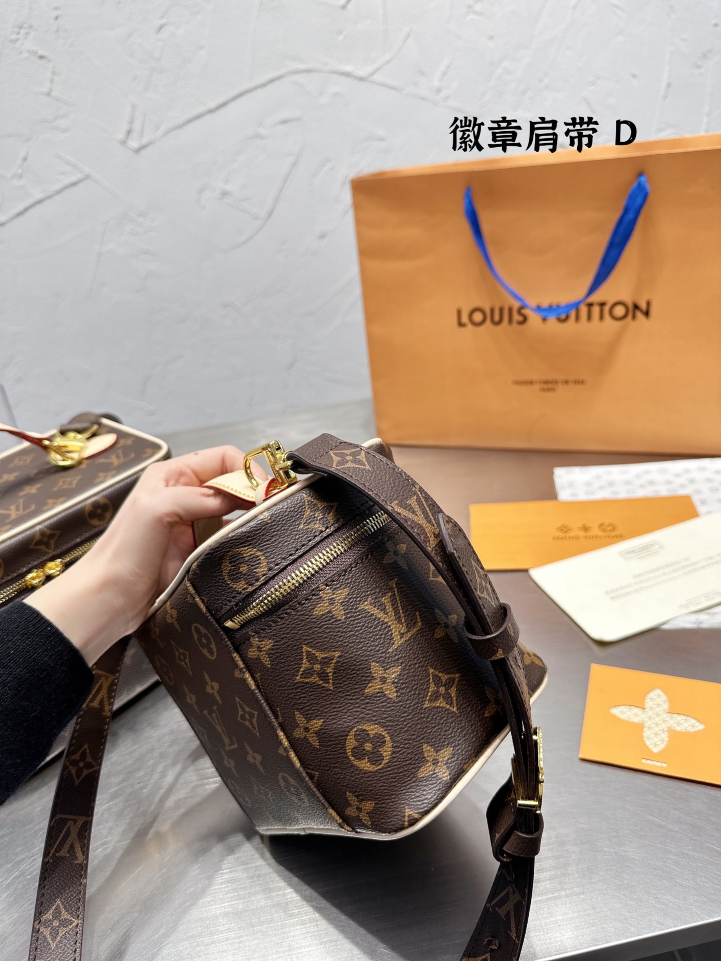 LV $65 gallery