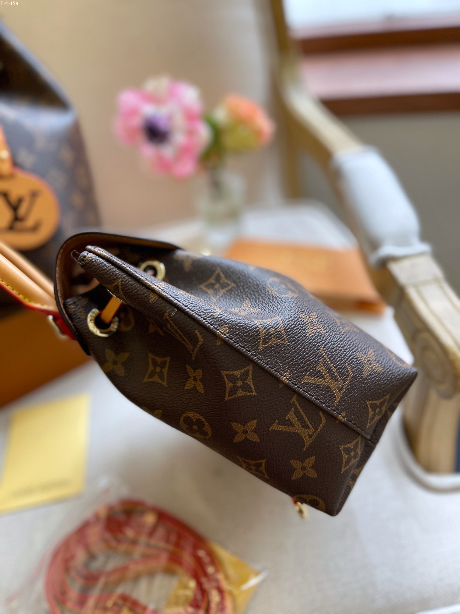 LV $65 gallery