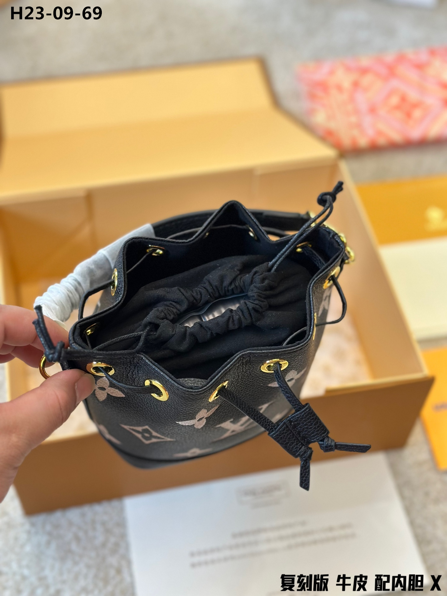 LV $65 gallery