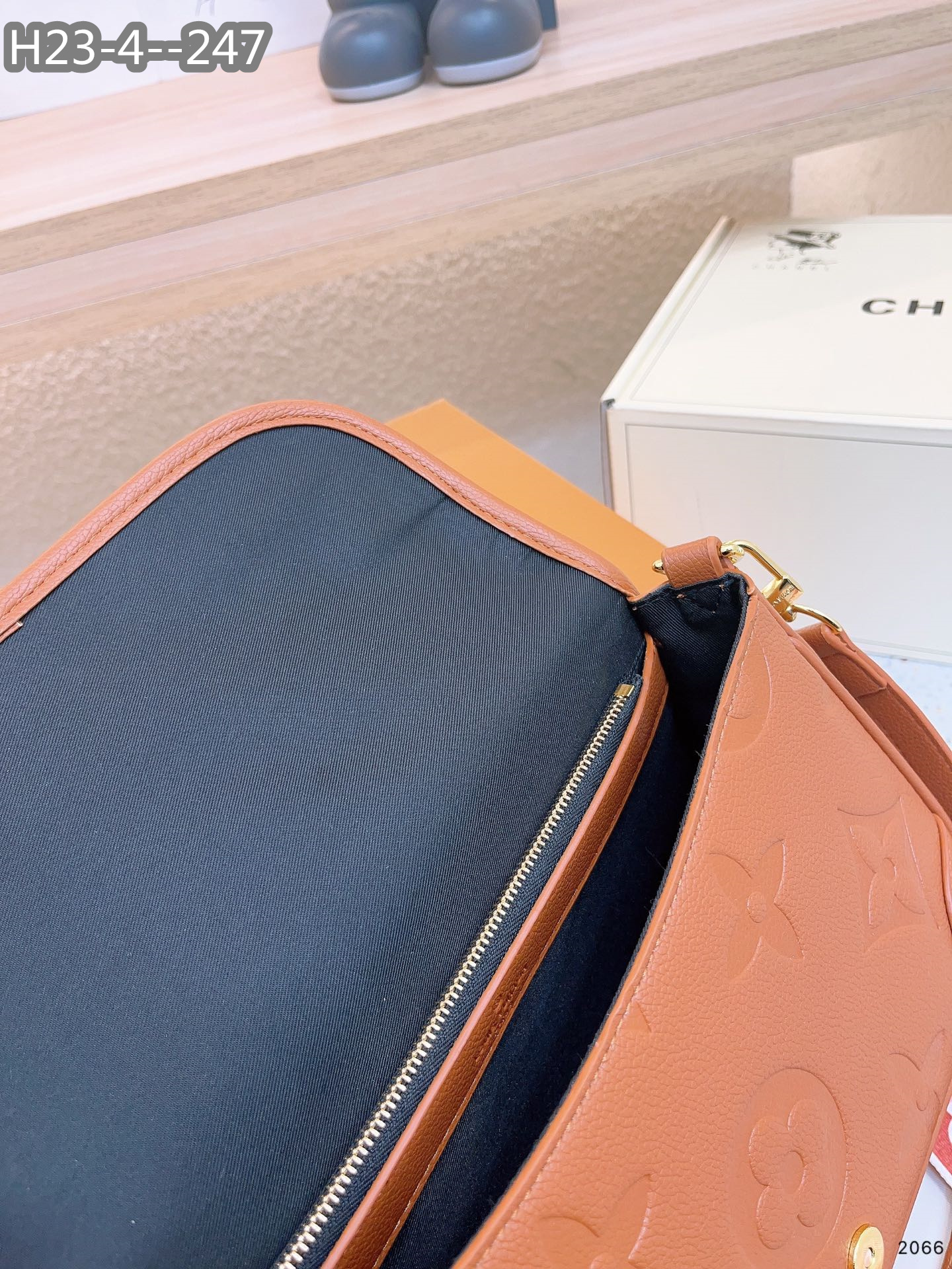 LV $65 gallery