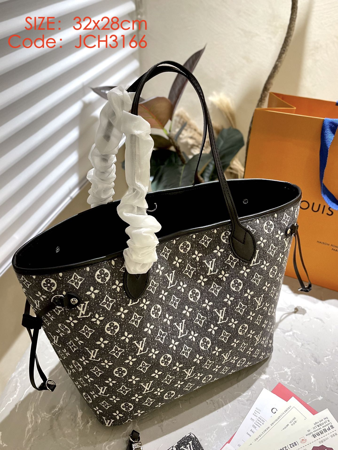 LV $65 gallery