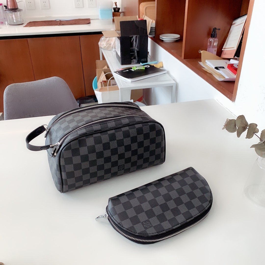 LV SET $100 gallery