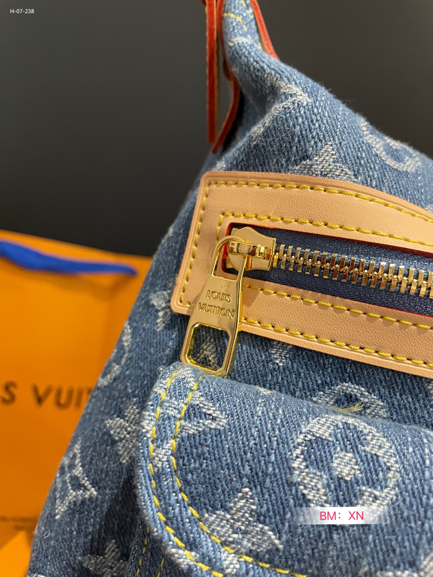 L_V $125 gallery