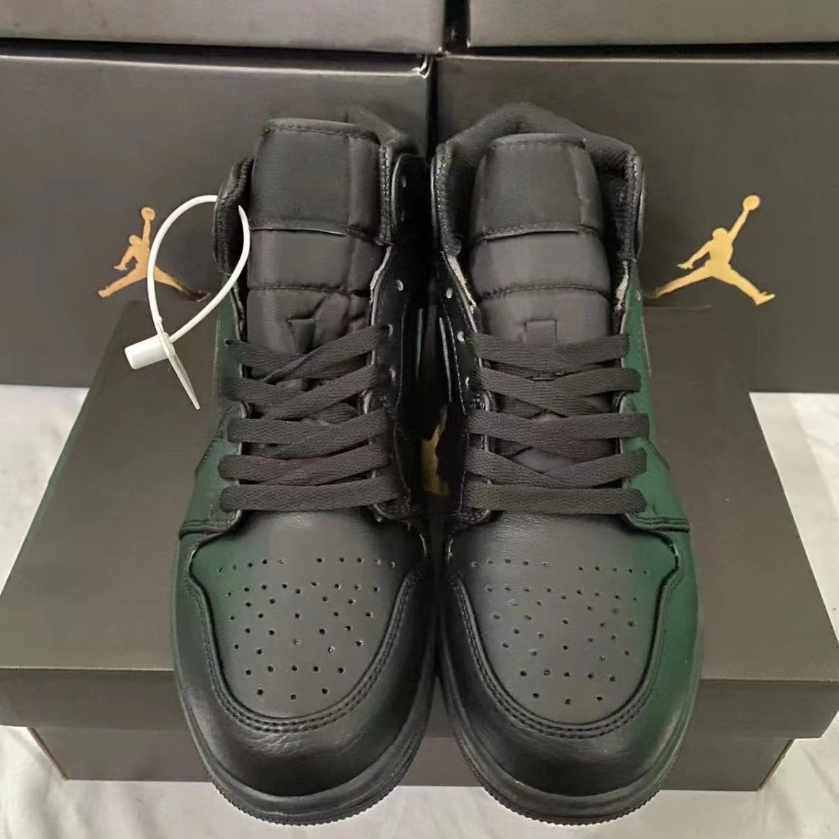 NIKE $59 gallery