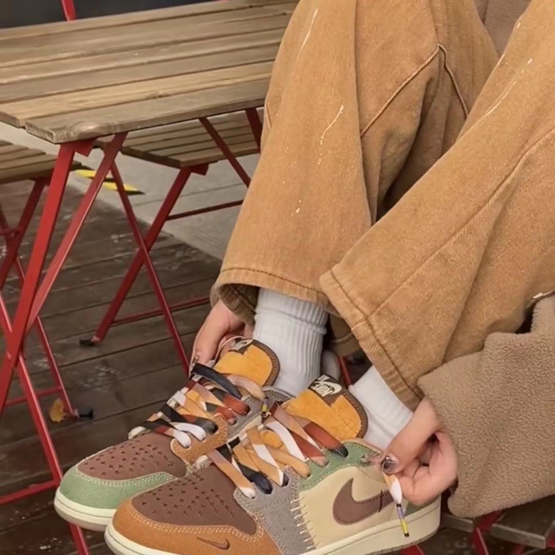 NIKE $62 gallery