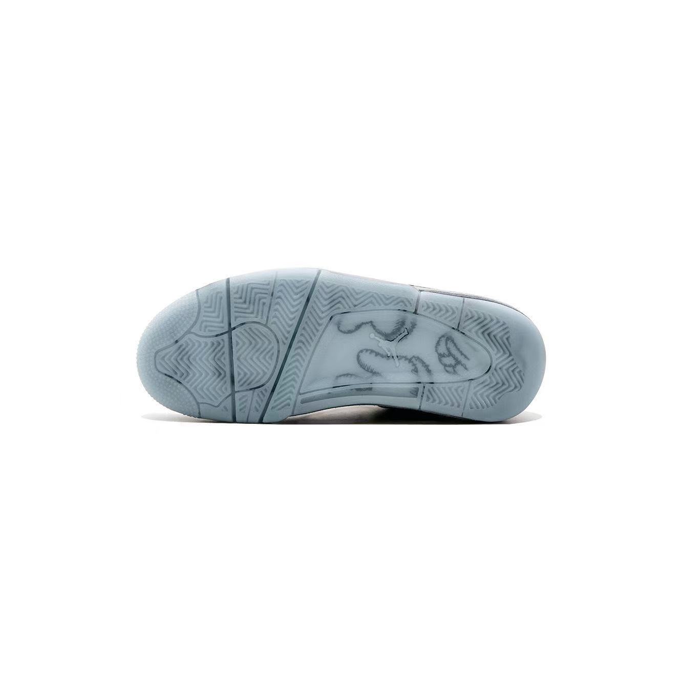 NIKE x KAWS $89 gallery