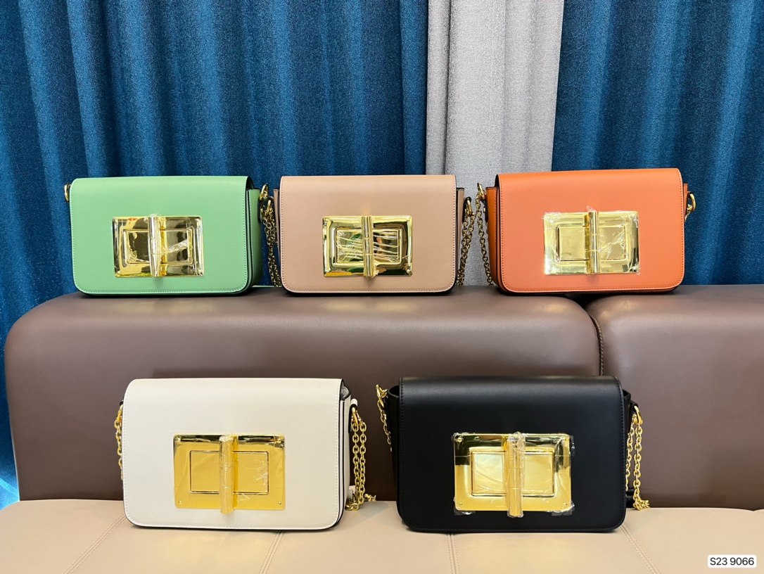 TOMFORD $90 gallery