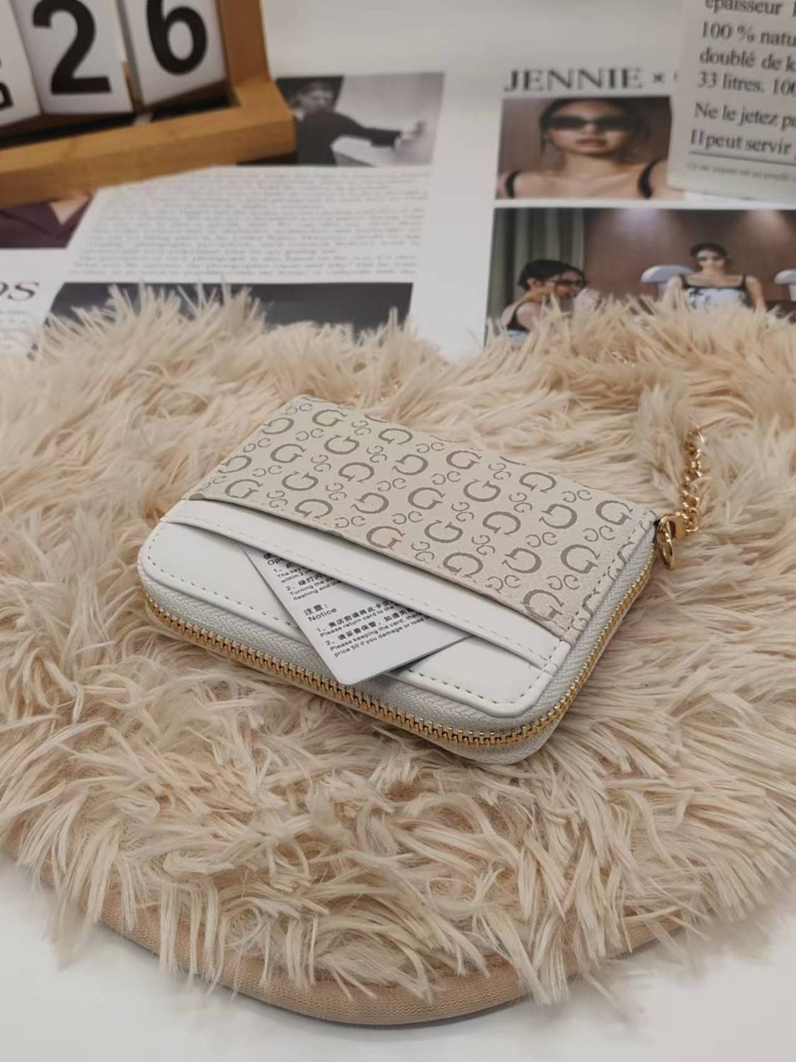 AG41256 SIZE:12*10CM gallery