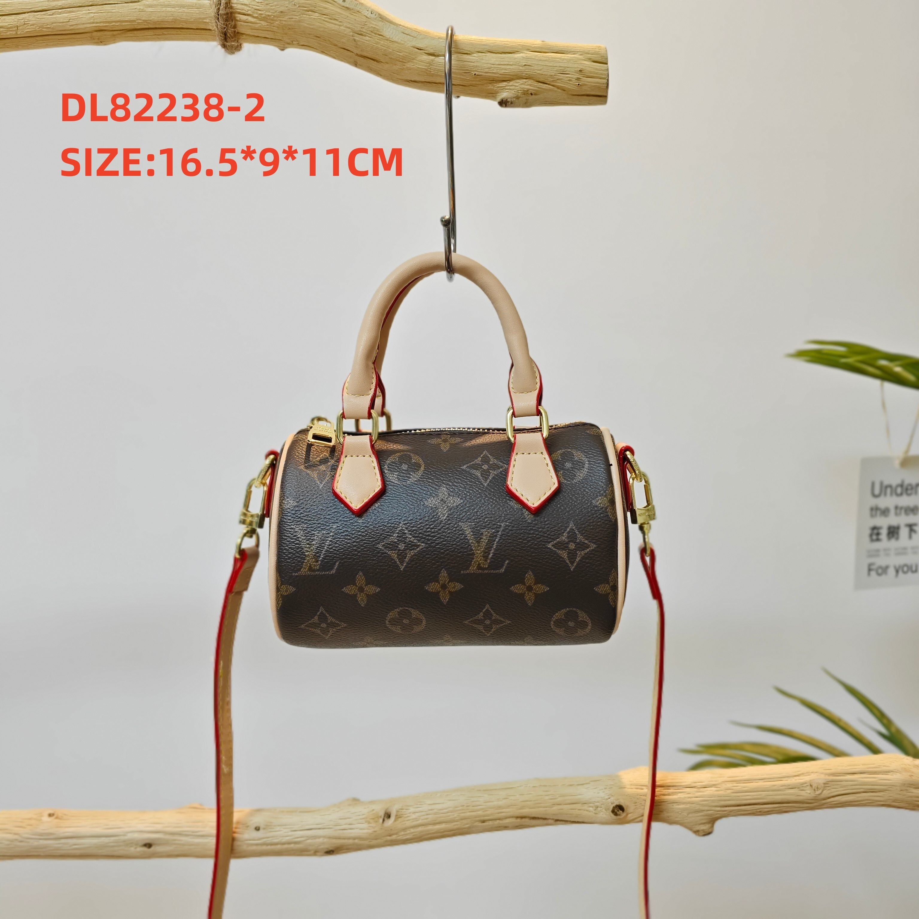 DL82238#SIZE:16.5*9*11CM gallery