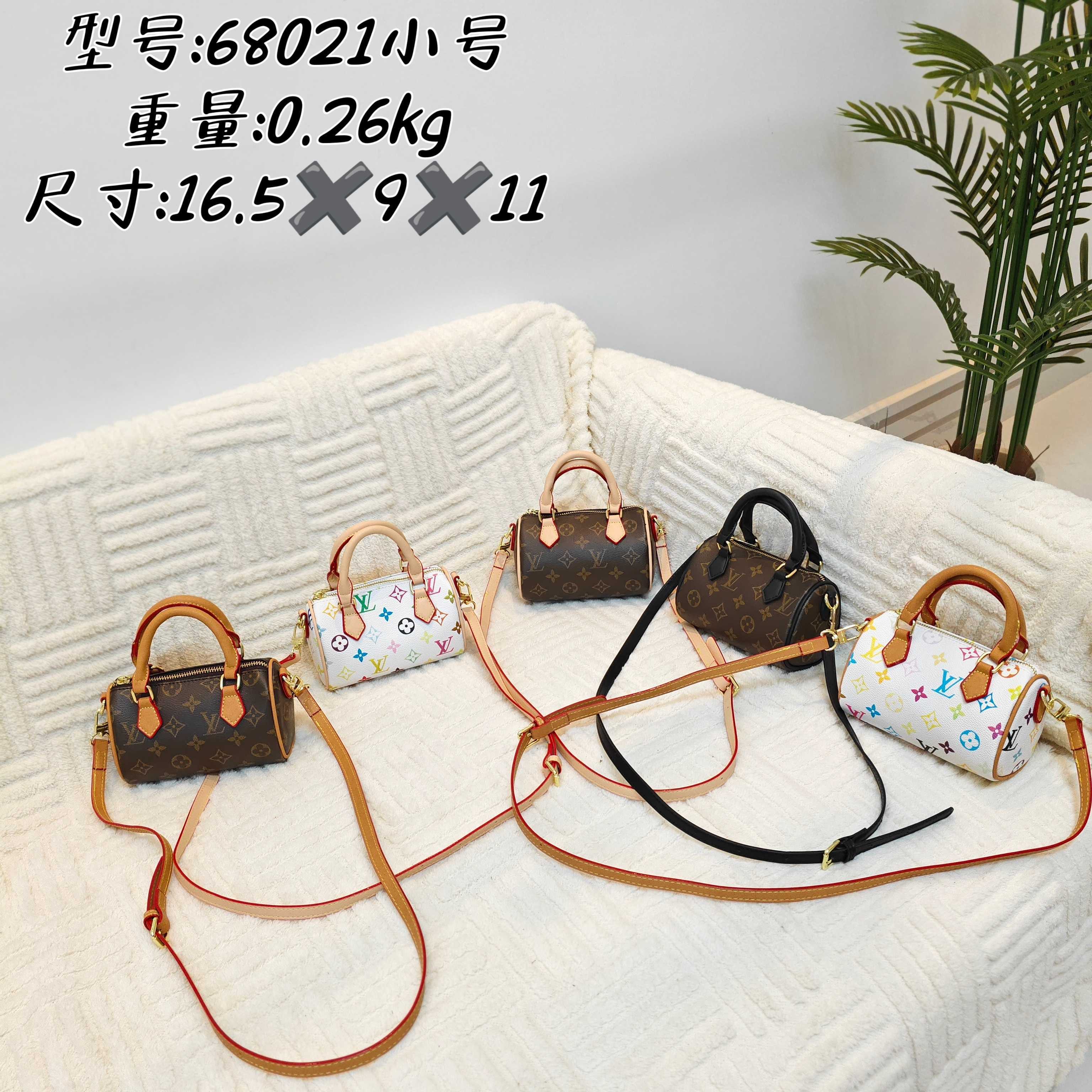 DL82238#SIZE:16.5*9*11CM gallery