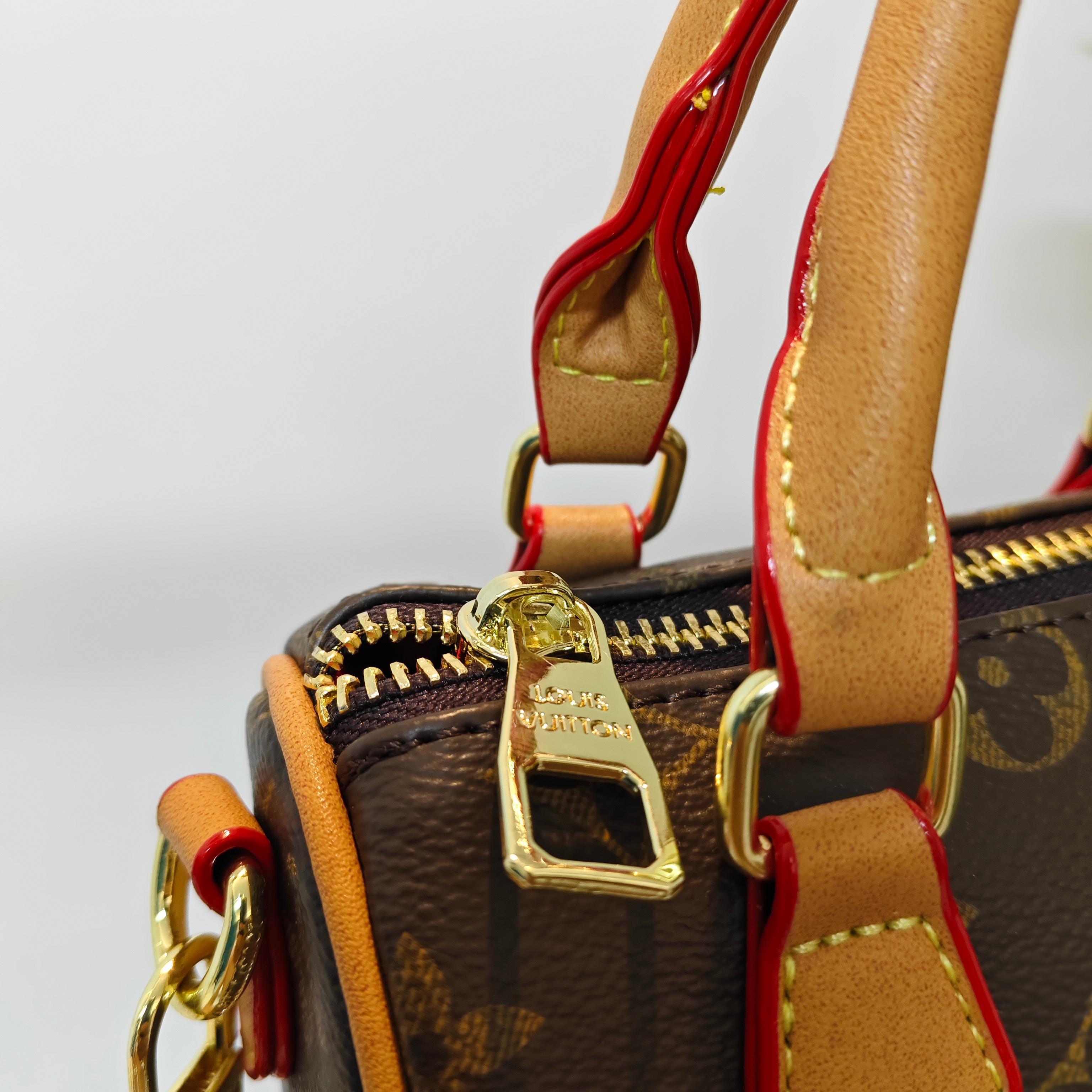 DL82238#SIZE:16.5*9*11CM gallery