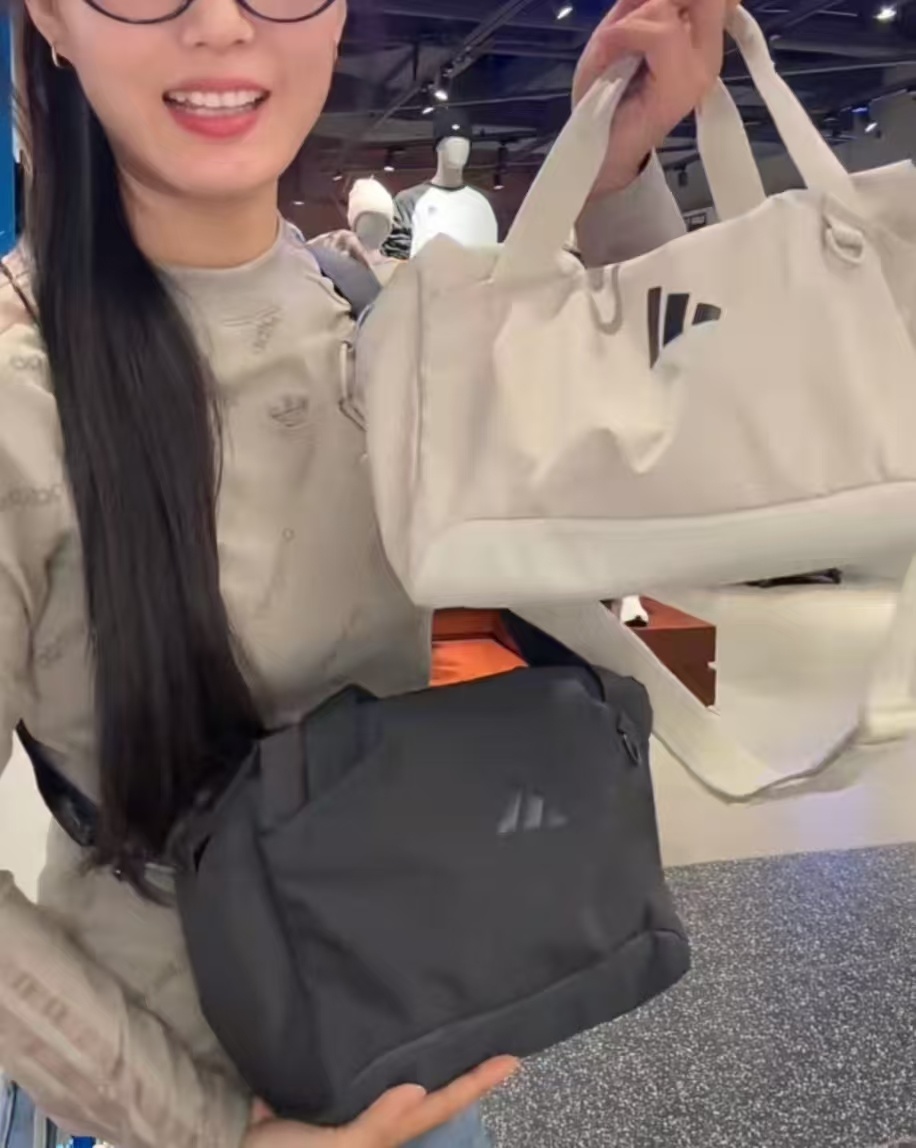 EA2599#SIZE:17.5*20.8*35CM gallery