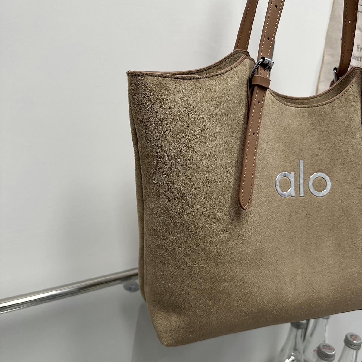 EA57325  SIZE:40*12*30CM gallery