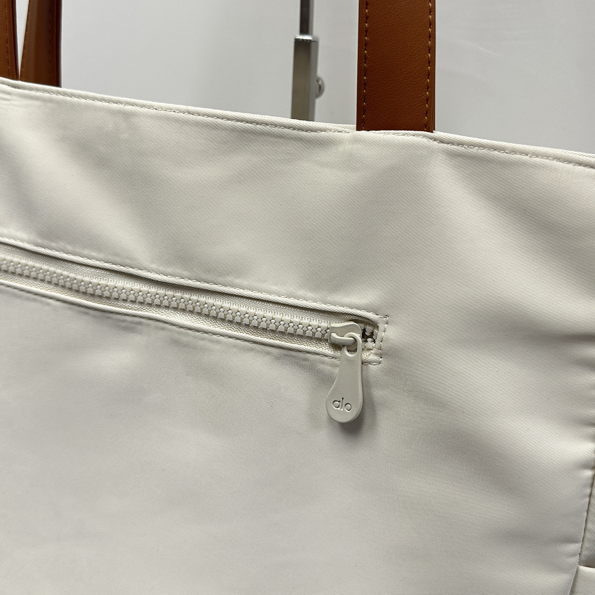 EA58365  SIZE:45*16*31CM gallery