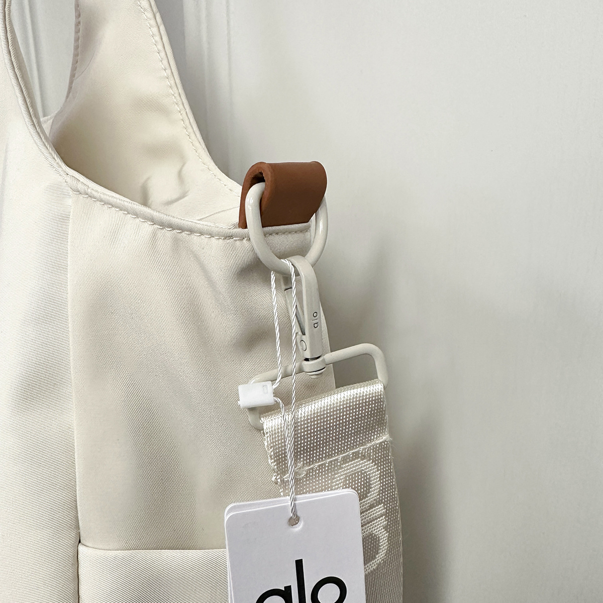 EA63405  SIZE:43*17*35CM gallery