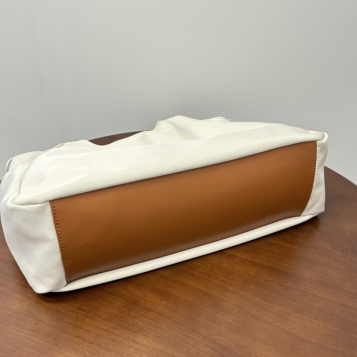 EA63405  SIZE:43*17*35CM gallery