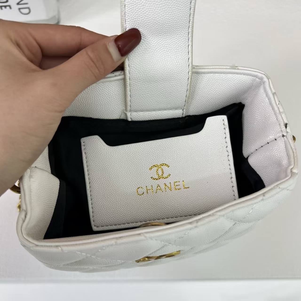 EC00133  SIZE:18*13*8CM gallery