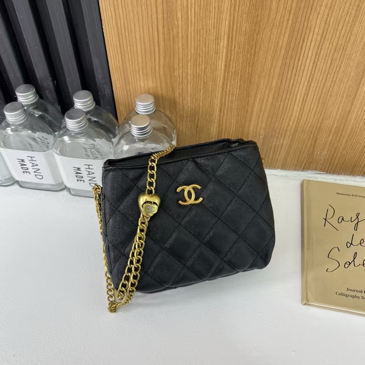 EC00133  SIZE:18*13*8CM gallery