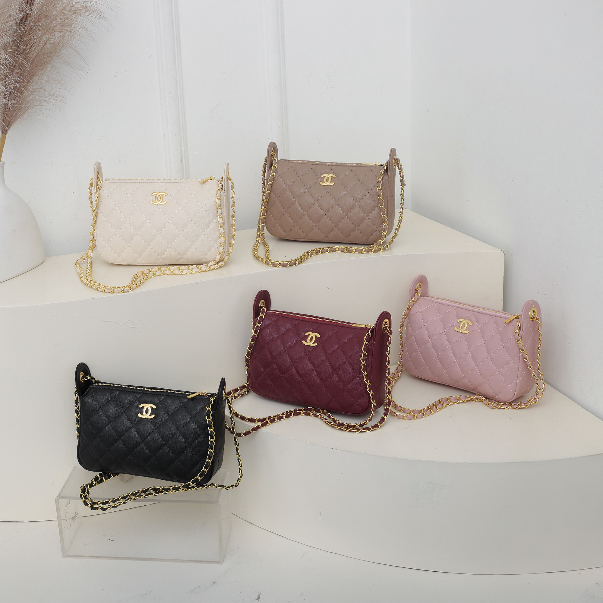 EC23738  SIZE:22*14*6CM gallery