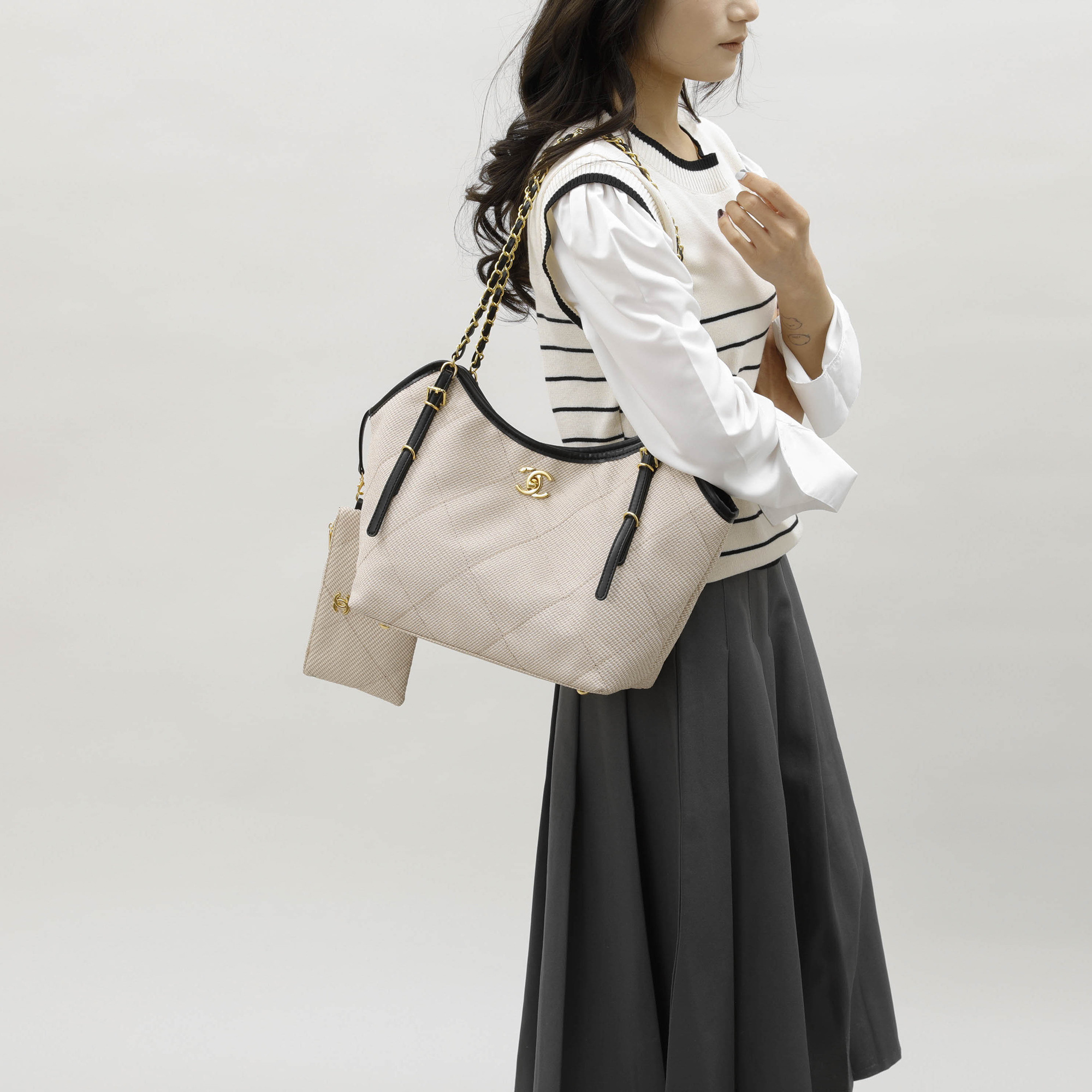 EC24654  SIZE:28*13*27CM gallery