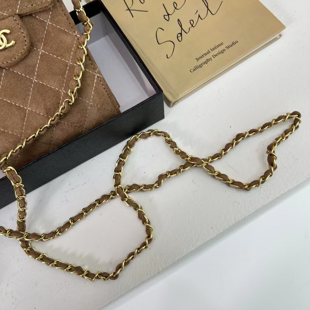 EC80723# SIZE:11*18*3CM gallery