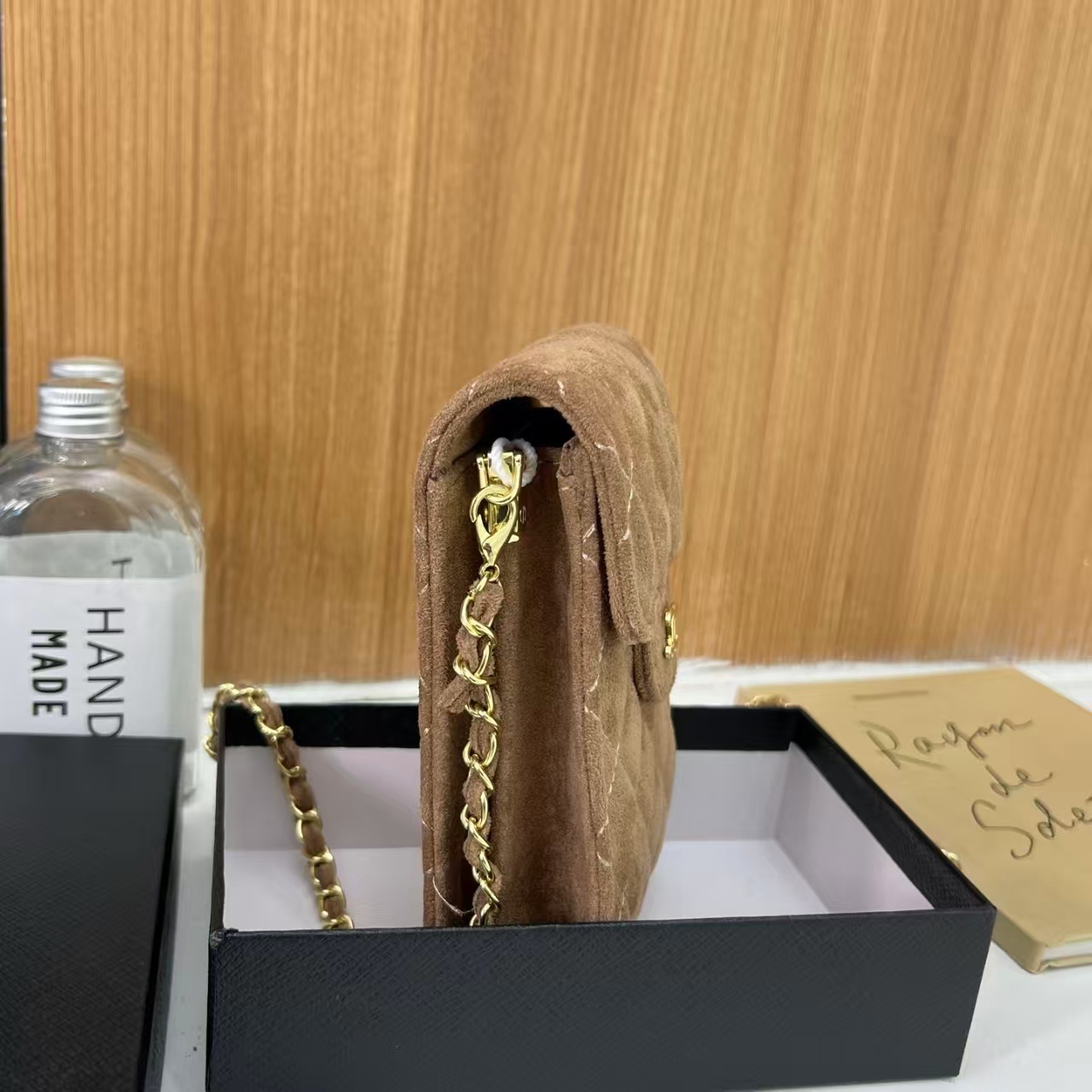 EC80723# SIZE:11*18*3CM gallery