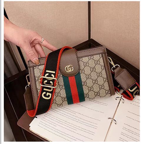 EG3912#SIZE:22*14*7CM gallery