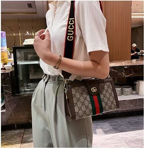 EG3912#SIZE:22*14*7CM gallery