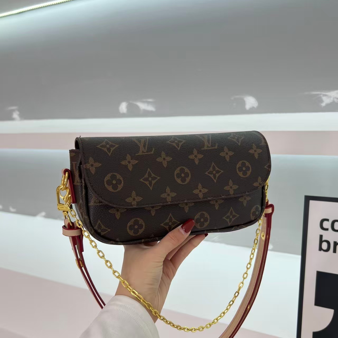 EL1501#  SIZE:25*13*6CM gallery