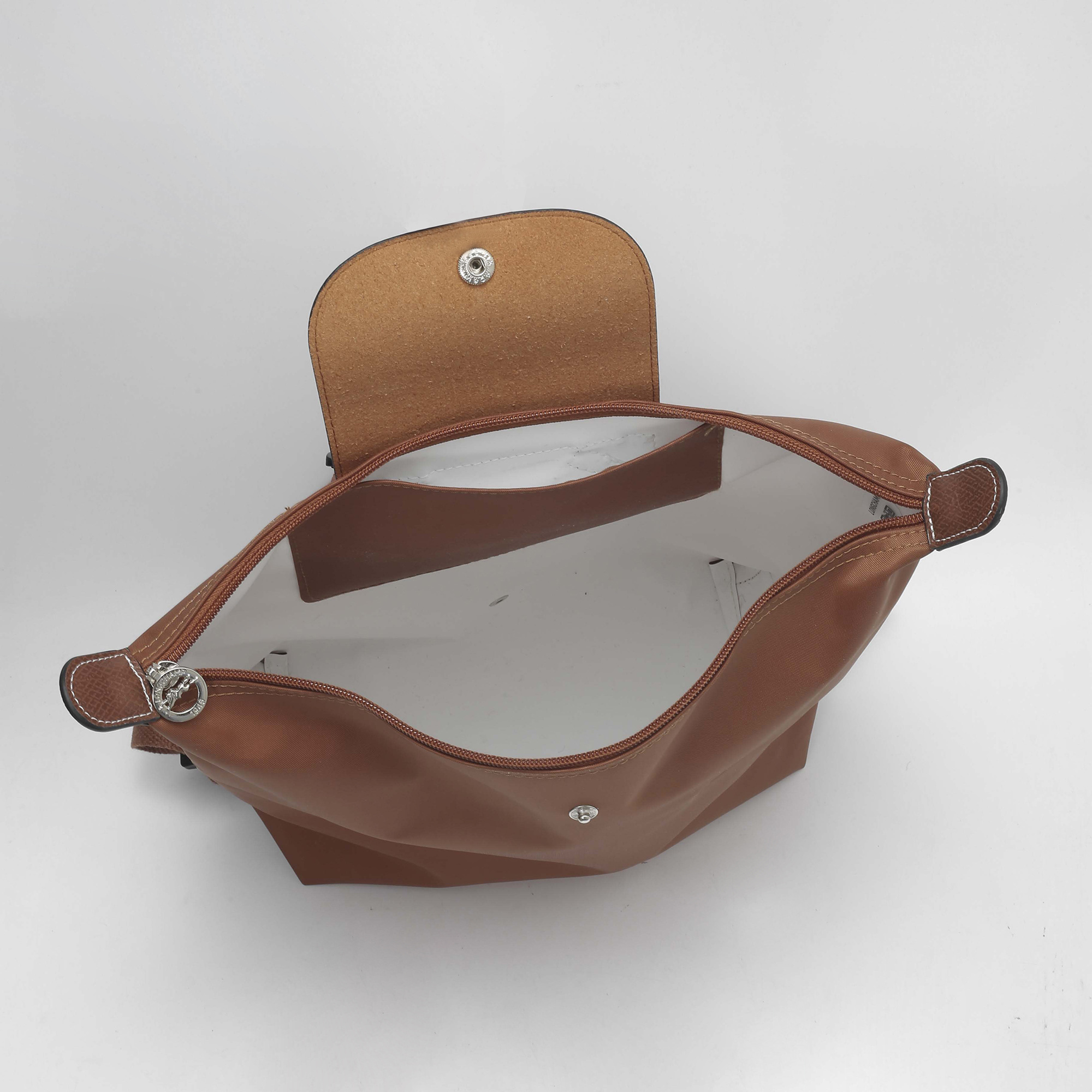 EL22333  SIZE:34*26*11CM gallery